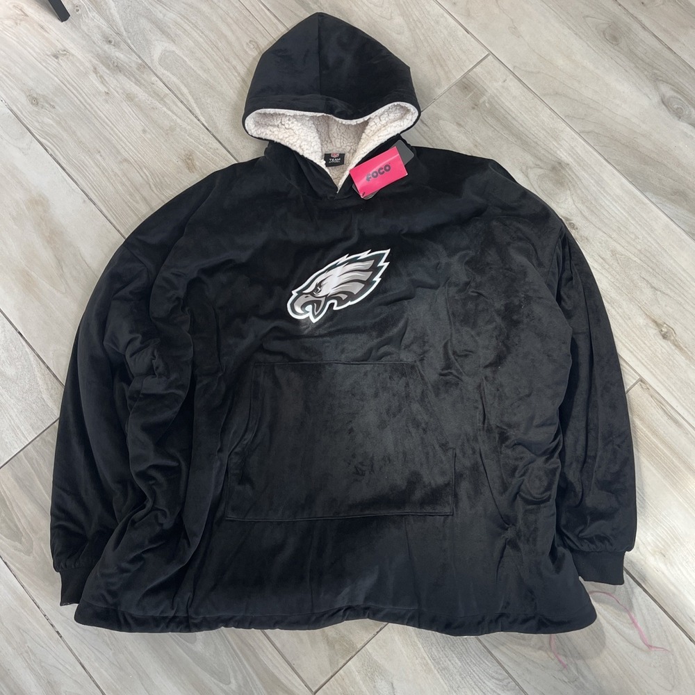 FOCO Philadelphia Eagles Reversible Big Logo Unisex Sherpa Hoodeez